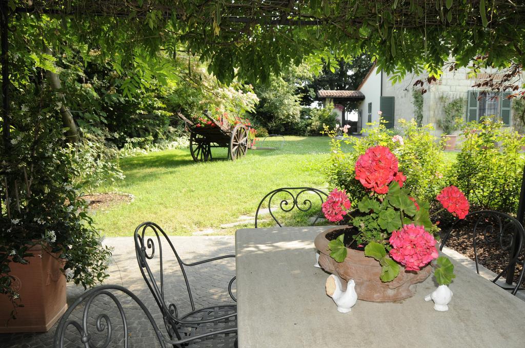 Bed and Breakfast Cascina Manu Rosignano Monferrato Zewnętrze zdjęcie